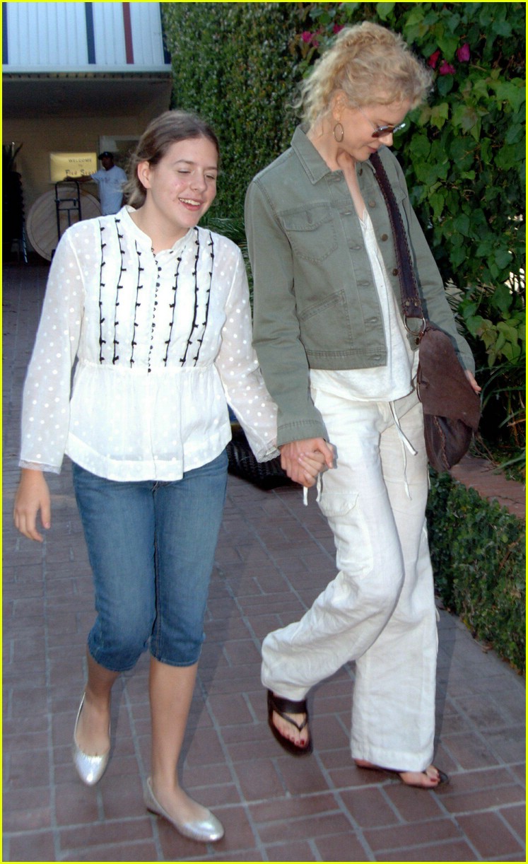 Nicole Kidman & Daughter Isabella: Photo 266911 | Celebrity Babies
