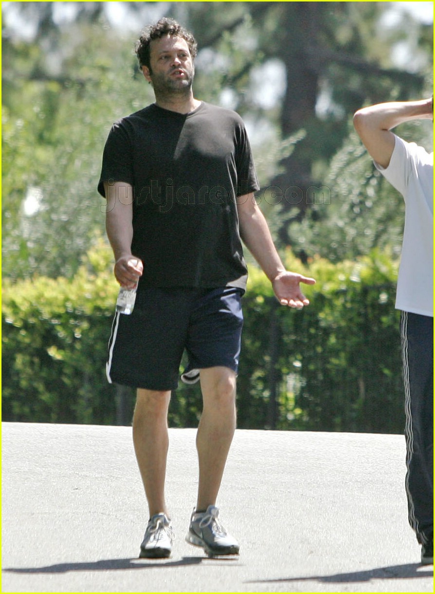 Vince Vaughn Should Run, Not Walk Photo 98931 Vince Vaughn Pictures