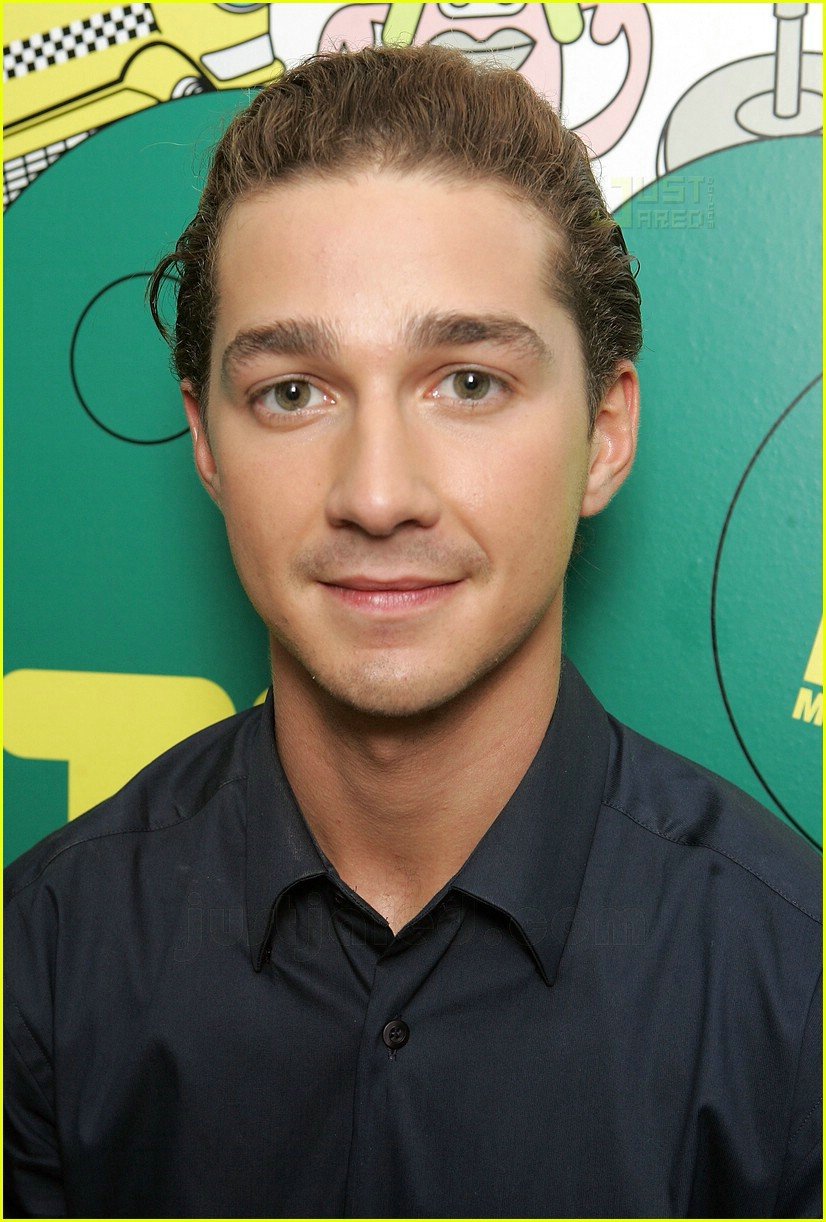 Shia LaBeouf Makes Out with Tennis Ball: Photo 459451 | Shia LaBeouf
