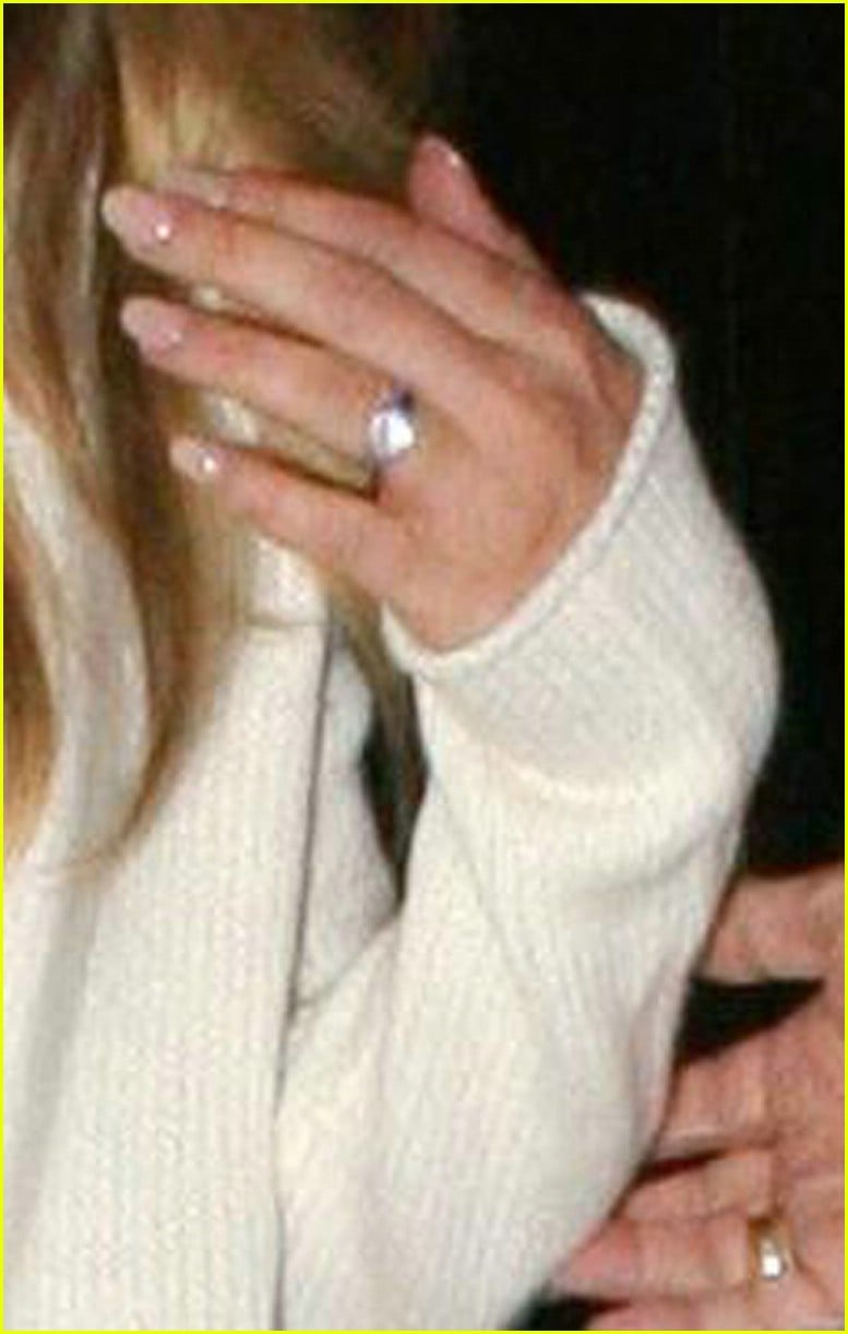 Fergie's Bling Bling Engagement Ring Photo 1024811 Fergie, Josh