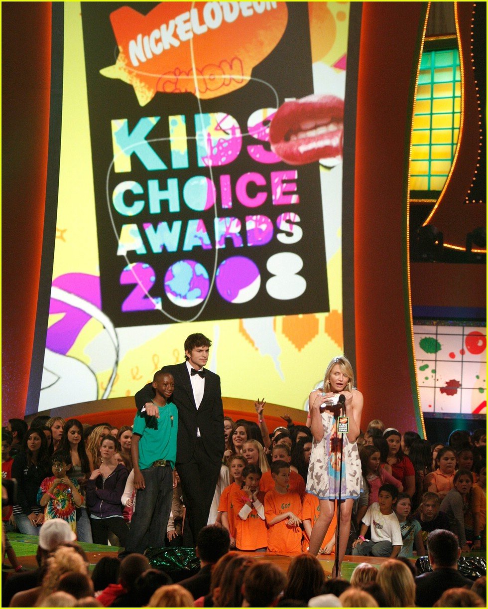 Ashton Kutcher Kids' Choice Awards 2008 Photo 1031921 Ashton