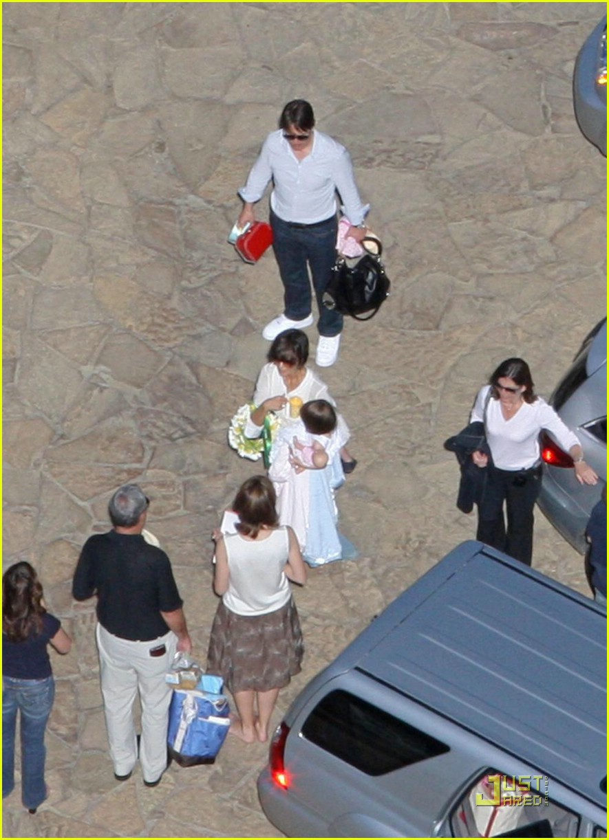 Inside Suri Cruise’s 2nd Birthday Party: Photo 1075741 | Celebrity