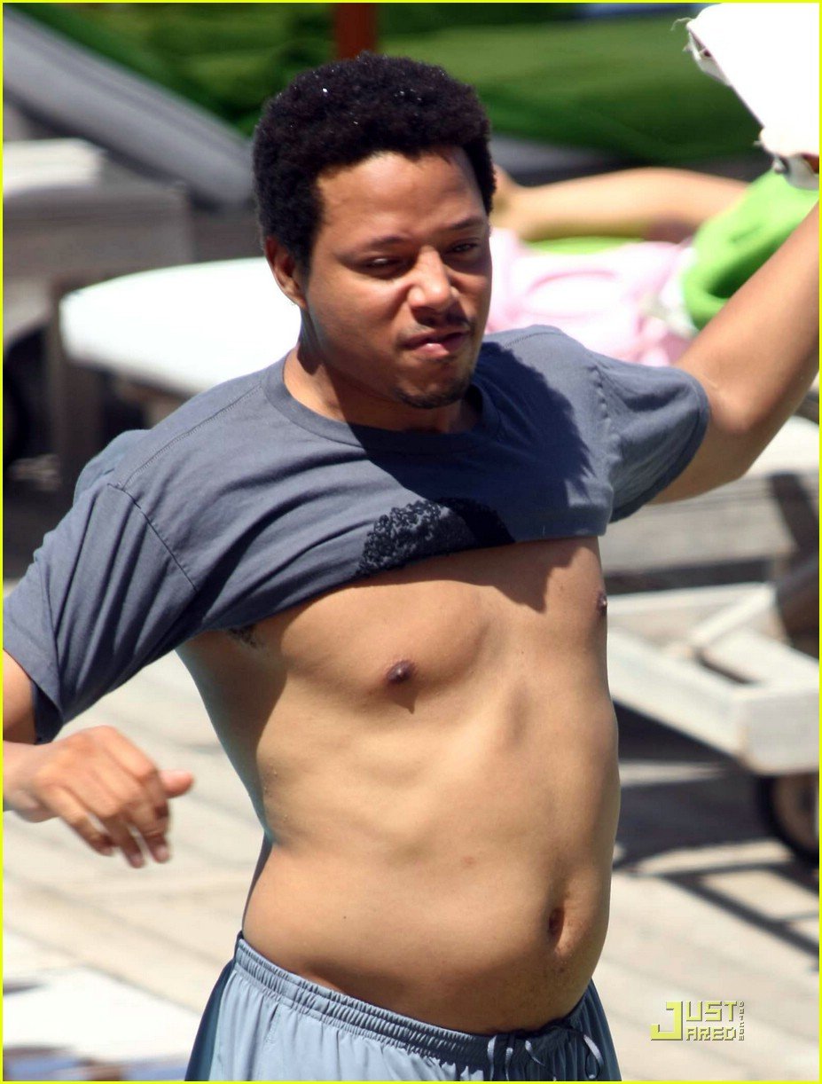 terrence-howard-shirtless-03.jpg