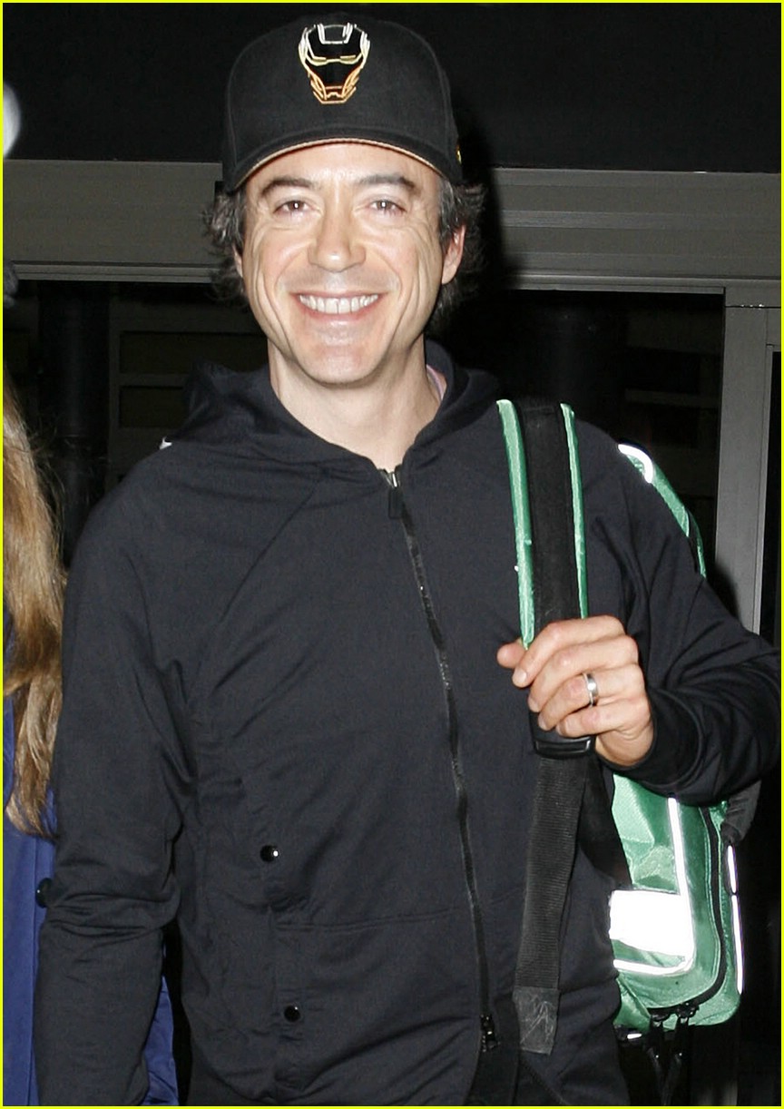 Robert Downey Jr. Wears Iron Man Hat! Photo 1612041 Robert Downey Jr