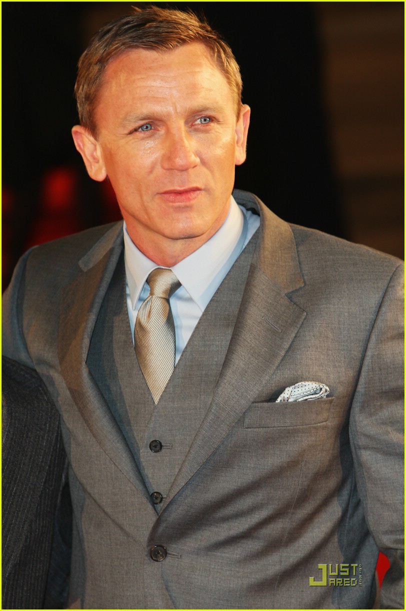 Daniel Craig Premieres Defiance in London Photo 1632481 Daniel Craig
