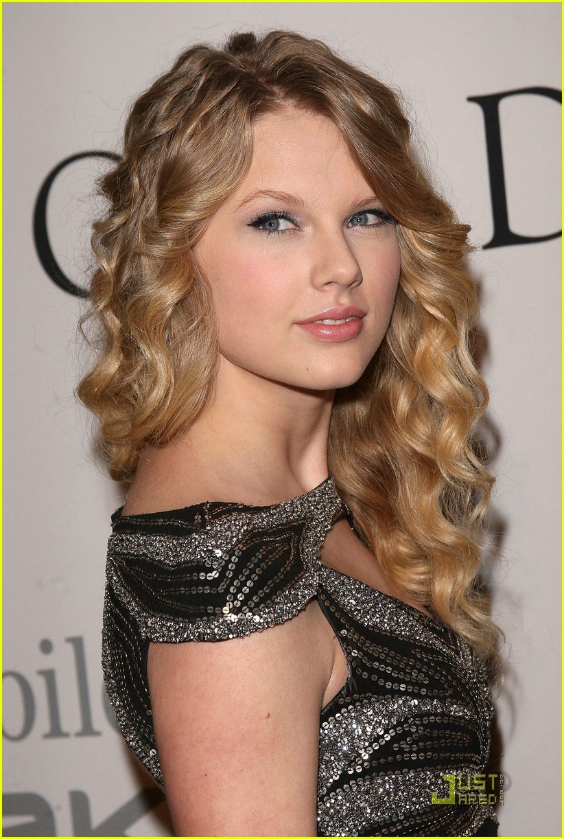 Taylor Swift - Grammys 2009: Photo 1710821 | Grammys 2009 ...