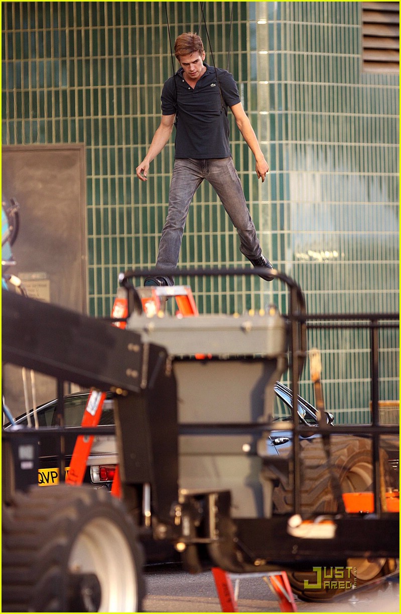 Hayden Christensen Challenges Lacoste Photo 1824441 Hayden