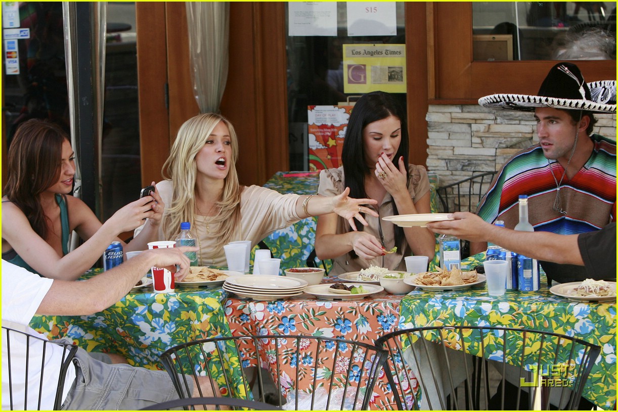 Kristin Cavallari Pinches Tacos on The Hills Photo 1950481 Brody