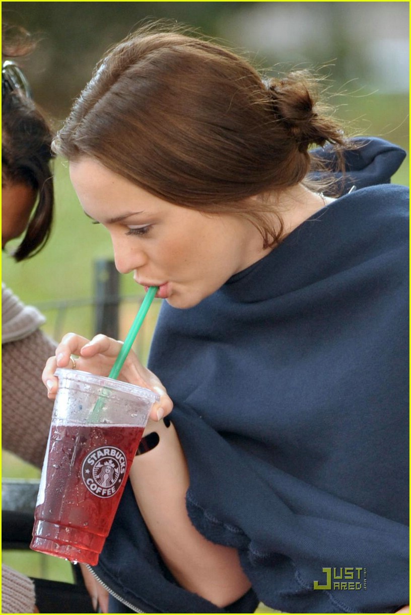 blake lively kissing bandit 08