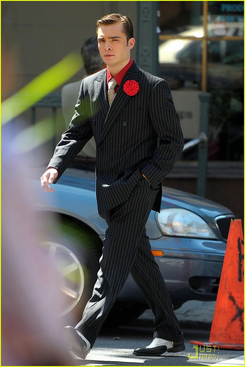 Leighton Meester & Ed Westwick Prepare On-Screen Chemistry: Photo