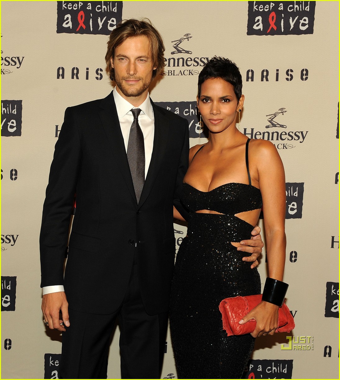 Halle Berry Keeps a Child Alive with Gabriel Aubry: Photo 2290232