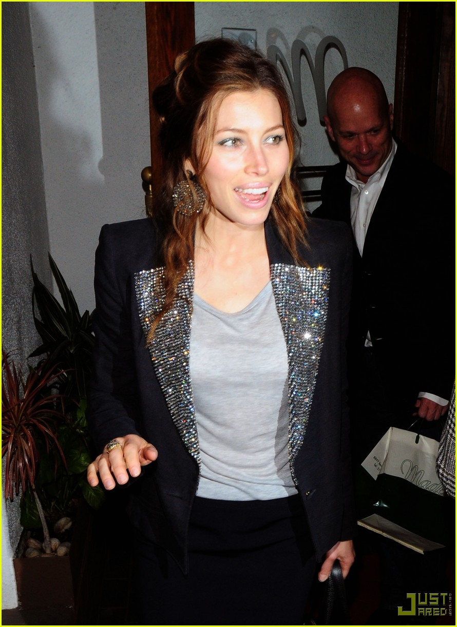 Jennifer Garner & Jessica Biel: Madeo Dinner Date: Photo 2350011