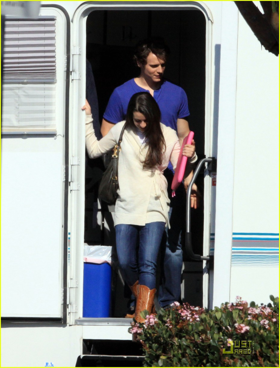 Lea+michele+glee+set