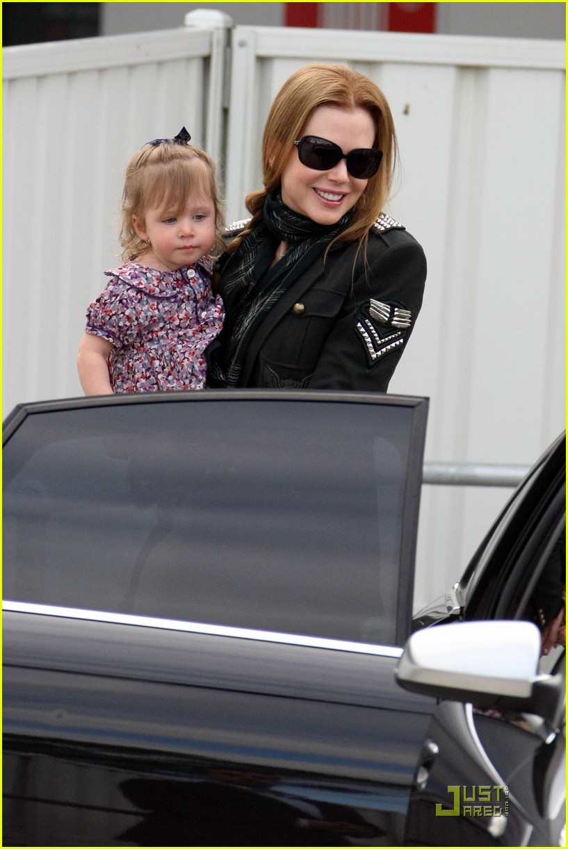 Nicole Kidman & Sunday Rose: Family Fun!: Photo 2433070 | Celebrity