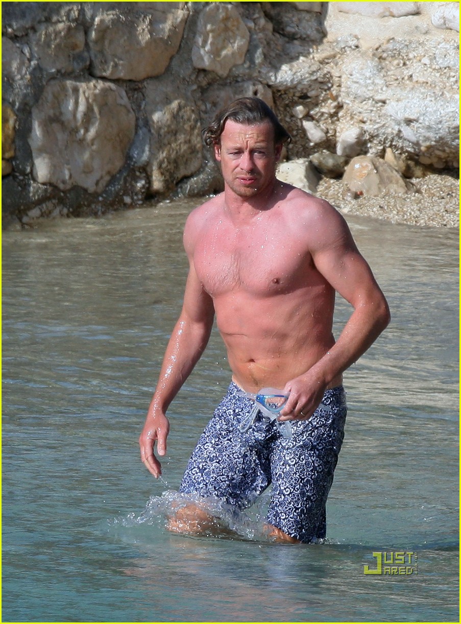 Shirtless Simon Baker Soaks In Monaco: Photo 2458078 | Claude Baker