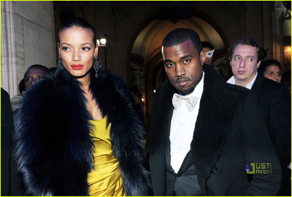 Kanye West Masquerade Ball With Selita Ebanks Photo 2485238