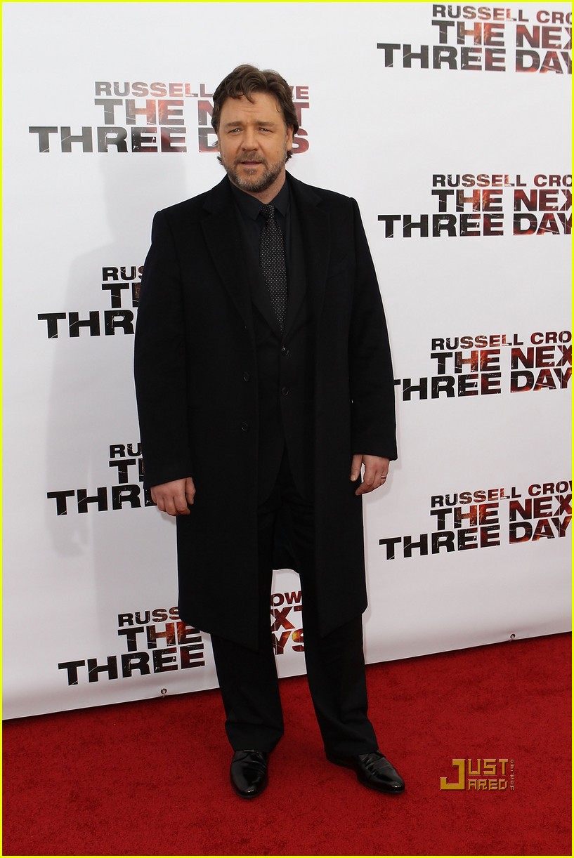 Gerard Butler 'Next Three Days' Premiere with Russell Crowe! Photo 2494366 Adrien Brody Gerard Butler 'Next Three Days' Premiere with Russell Crowe! Photo 2494366 Adrien Brody