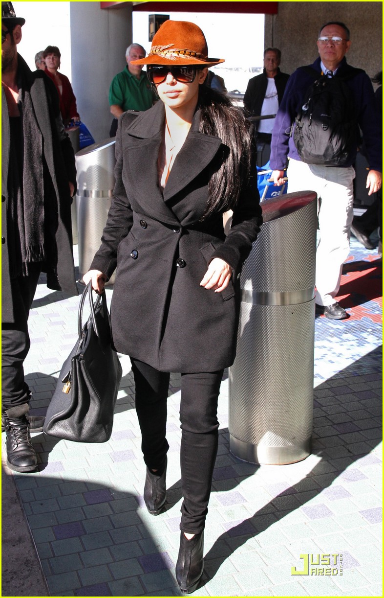 Kim Kardashian: Y100 Jingle Ball 2010 in Florida!: Photo 2502923 | Kim