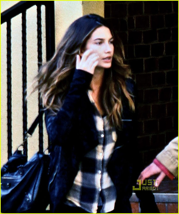 Caleb Followill Lily Aldridge Late Lunch In Nashville Photo