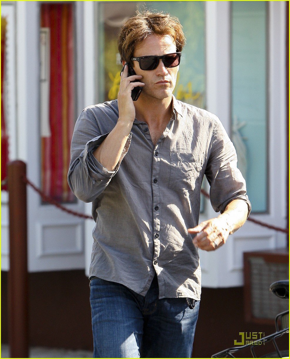 Anna Paquin & Stephen Moyer Venice Beach Brunch! Photo 2565650 Anna