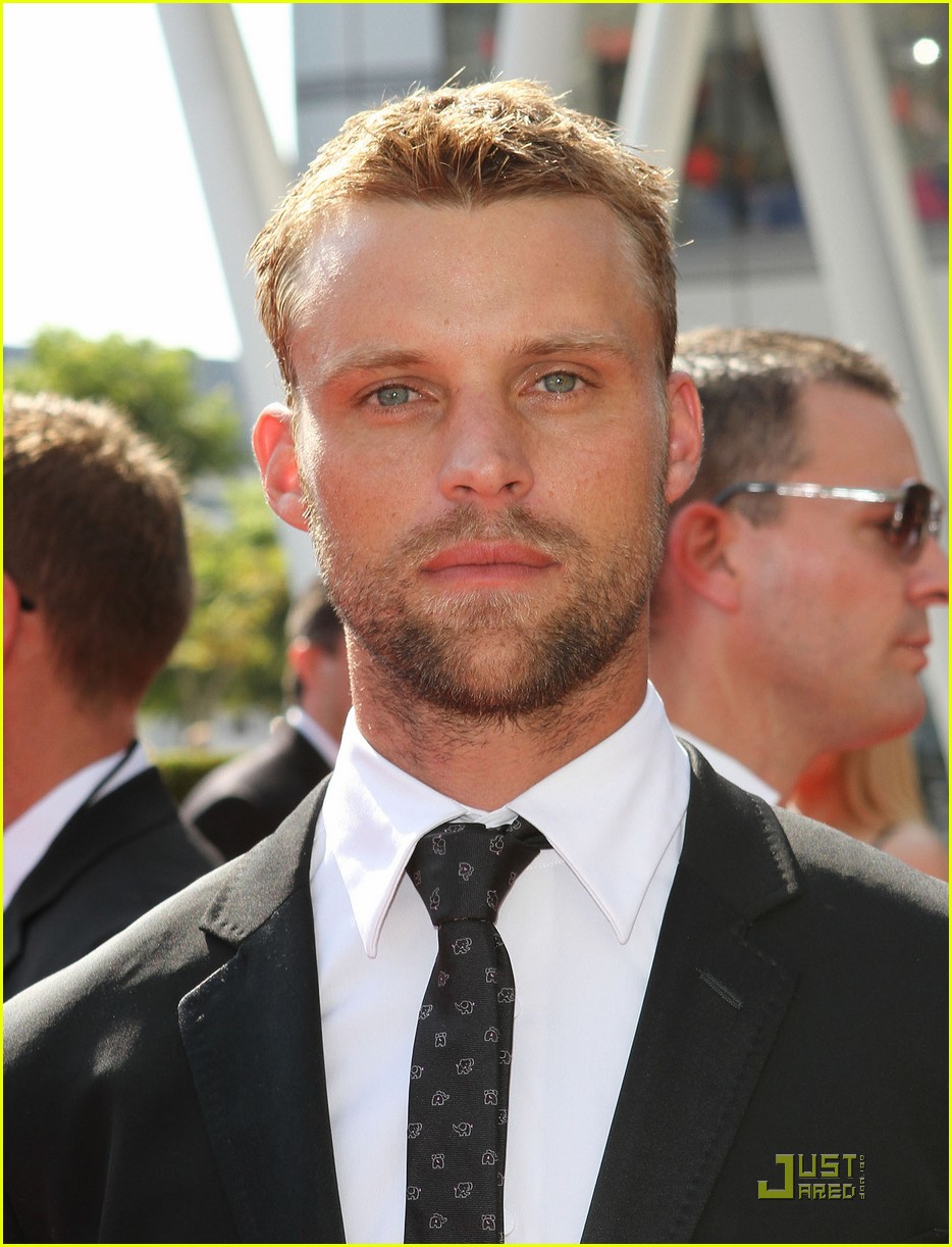 Jesse Spencer Shirtless Malibu Surfer Photo 2579605 Jesse