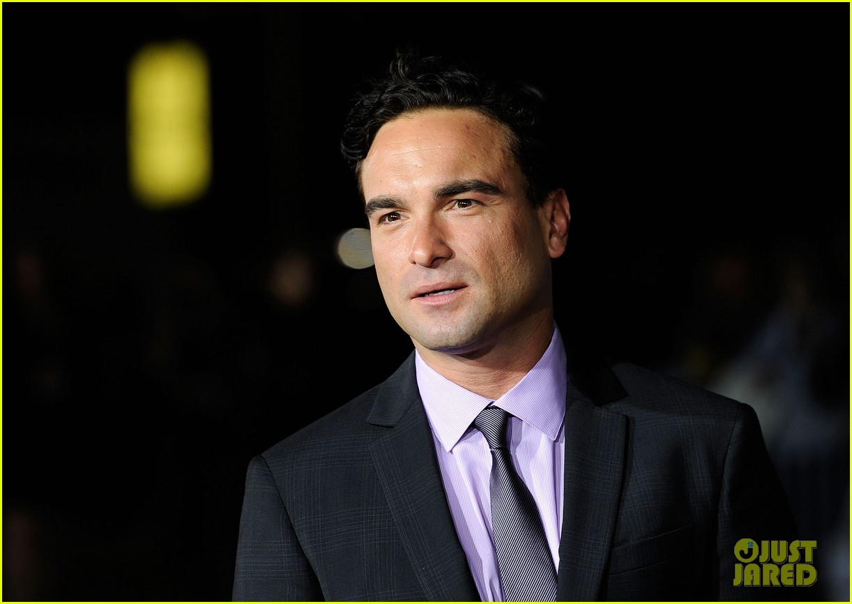 Matt Bomer: ‘In Time’ L.A. Premiere with Olivia Wilde!: Photo 2591997