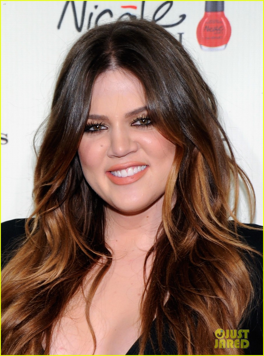 The Kardashian Family Celebrate Kardashian Khaos Opening: Photo 2610477