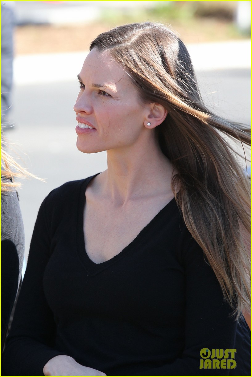 Hilary Swank: Best Friends Animal Society Grand Opening!: Photo 2630067