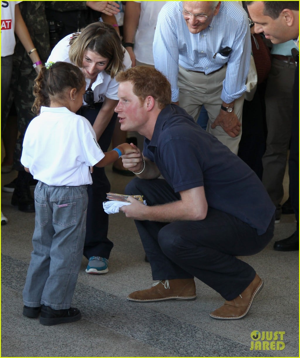 Albums 94+ Background Images Prince William Threw Harry Out Of