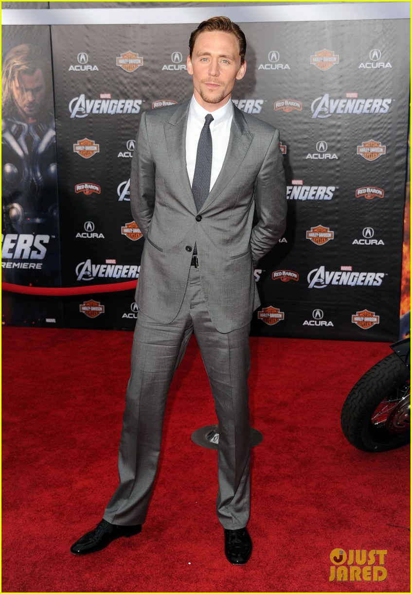 tom hiddleston avengers premiere