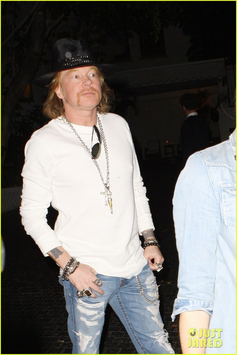 Lana Del Rey & Axl Rose Hang In Hollywood Photo 2646246 Axl Rose, Lana Del Rey Pictures