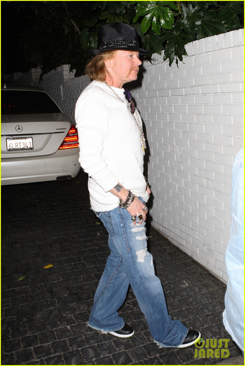Lana Del Rey & Axl Rose Hang In Hollywood Photo 2646248 Axl Rose, Lana Del Rey Pictures