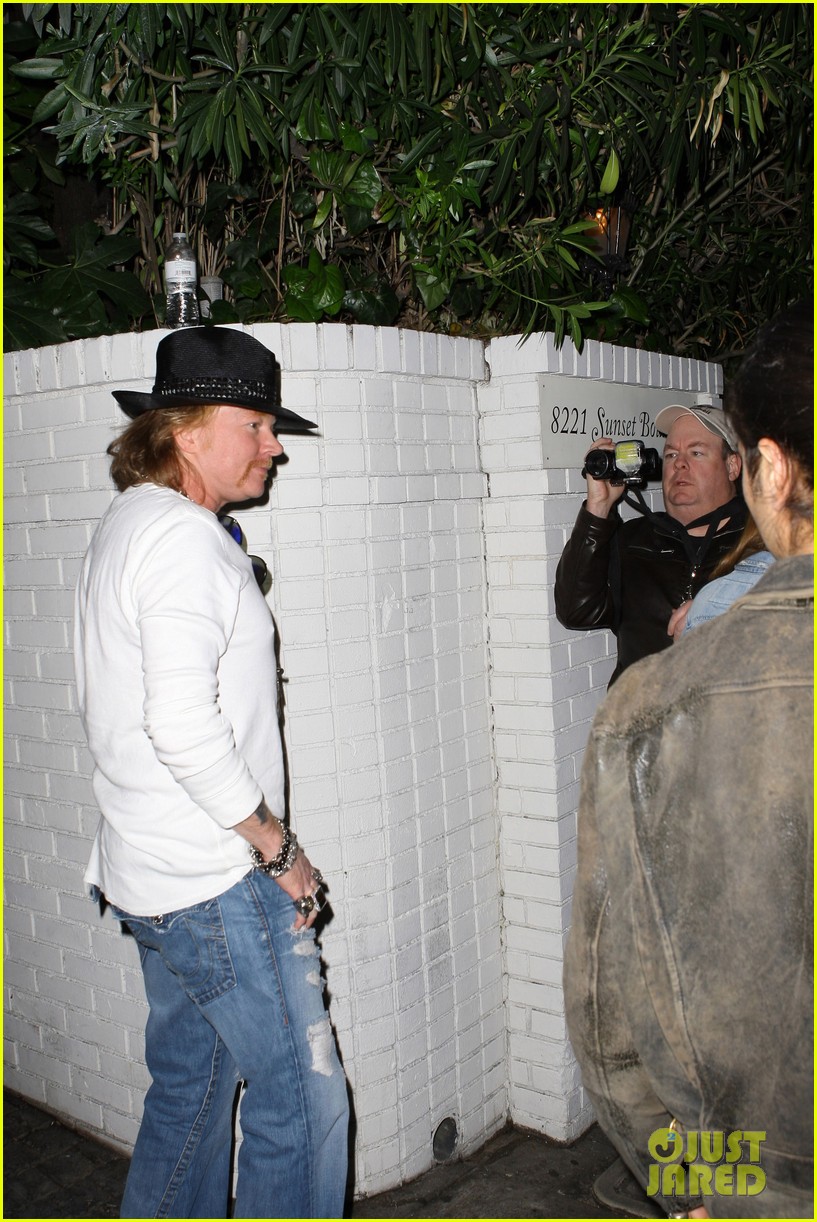 Lana Del Rey & Axl Rose Hang In Hollywood Photo 2646251 Axl Rose