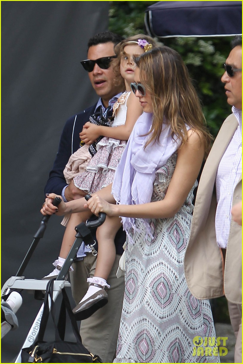 Jessica Alba: 'Happy Mother's Day!': Photo 2661695 | Cash Warren