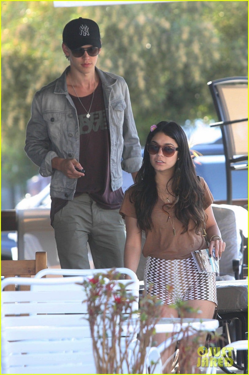 Vanessa Hudgens & bf Austin Butler out & about in Studio City 5/8