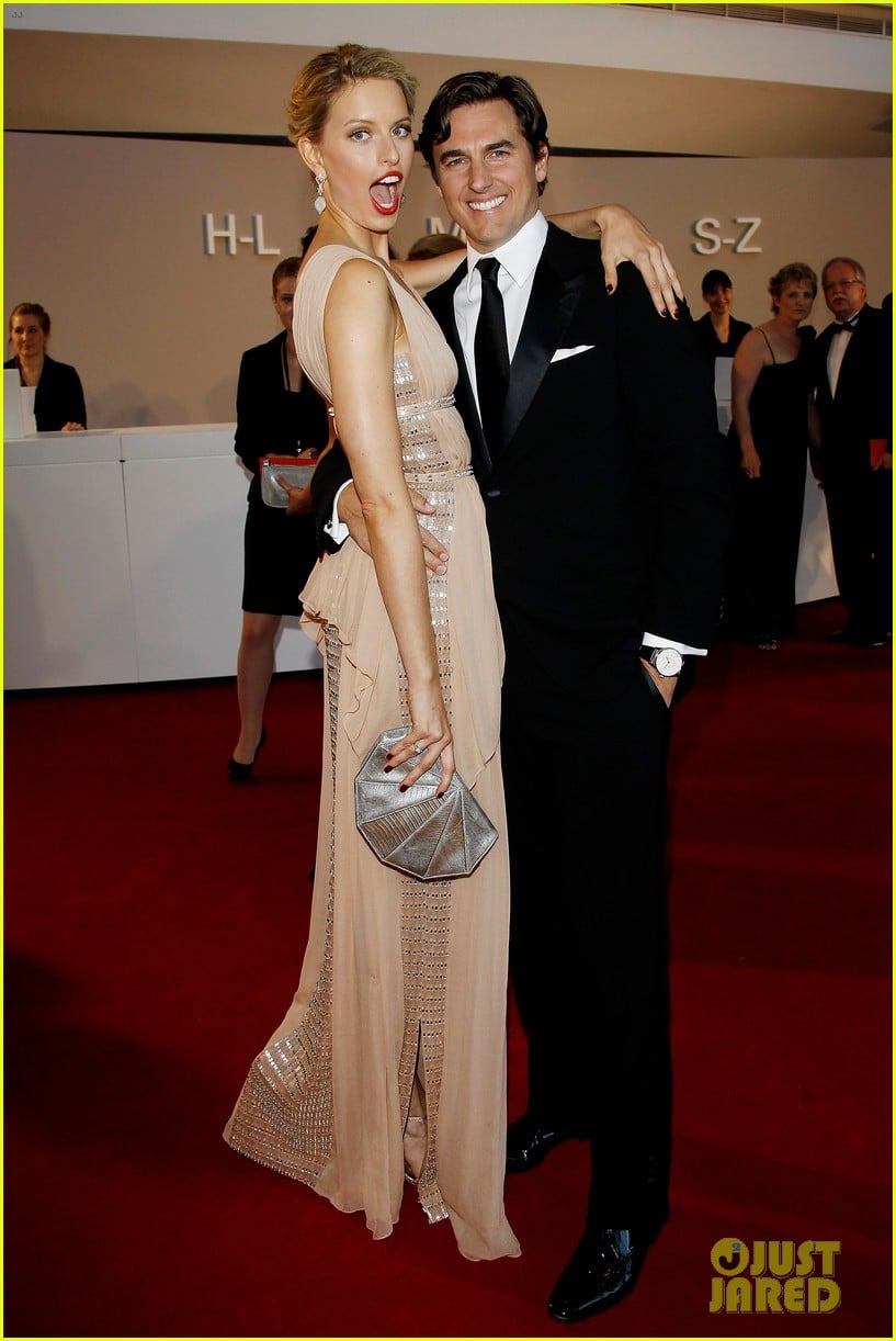 Karolina Kurkova Rosenball with Archie Drury! Photo 2672843 Archie