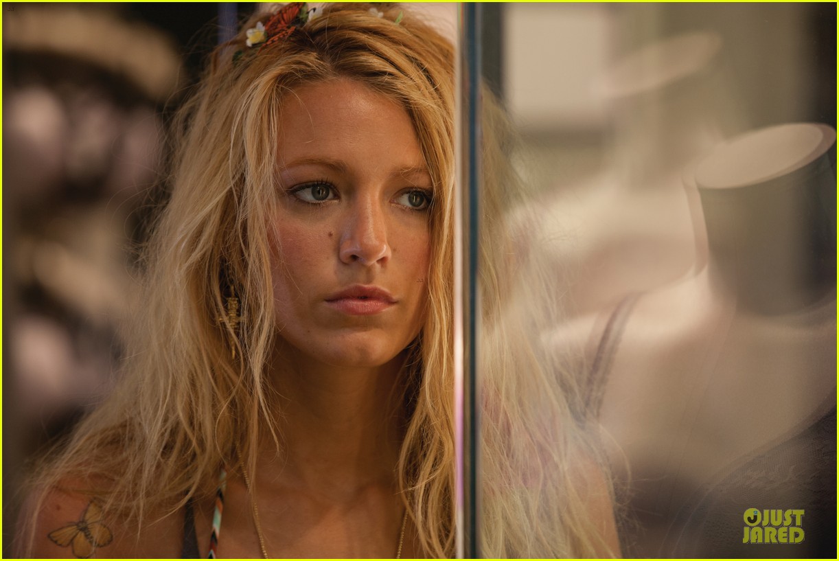 Blake Lively Taylor Kitsch Aaron Johnson Savages Stills