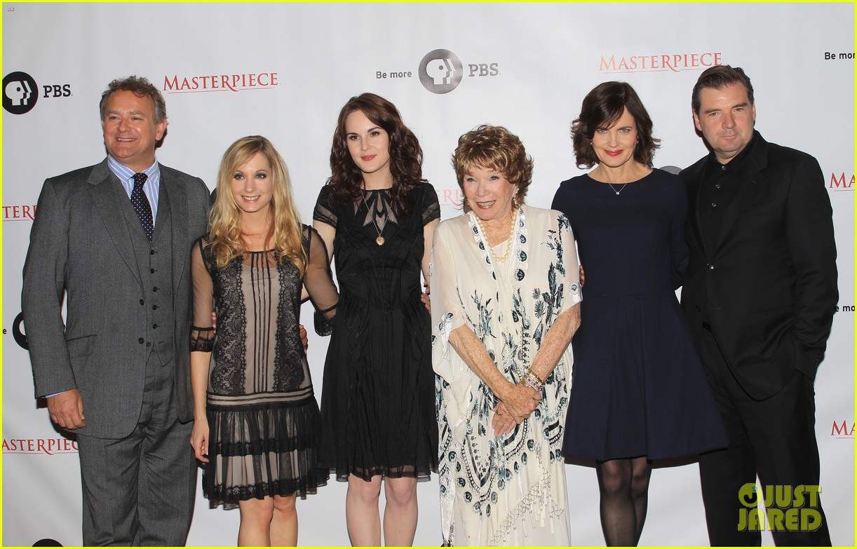 'Downton Abbey' Season 3 Cast Photo First Look! Photo 2690391