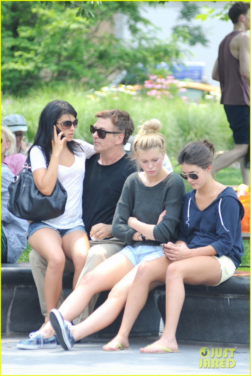 Alec Baldwin Morning After Wedding with Ireland & Hilaria! Photo