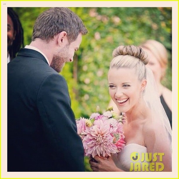 Shawn Ashmore Married to Dana Wasdin! Photo 2710596 Dana Wasdin