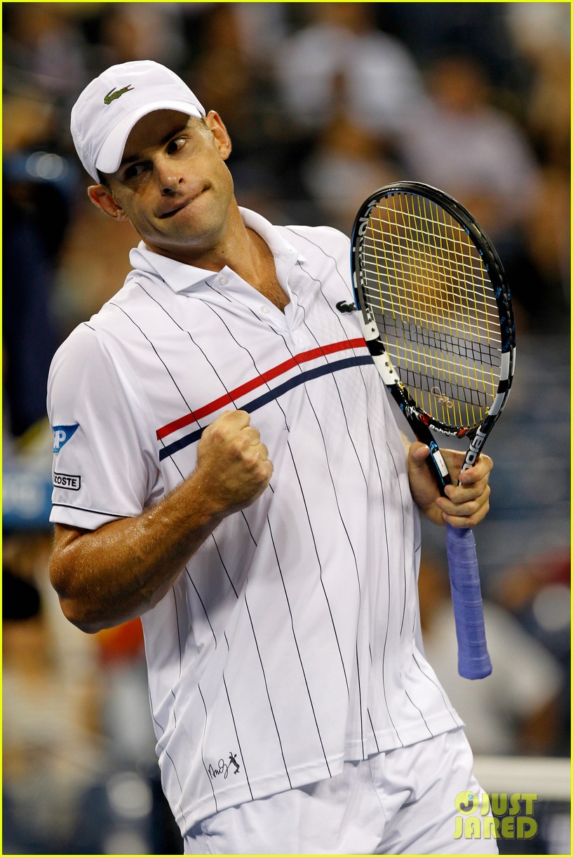 Andy Roddick Plays Final Tennis Match, Brooklyn Decker Cries Photo