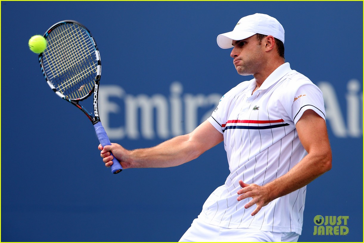 Andy Roddick Plays Final Tennis Match, Brooklyn Decker Cries Photo