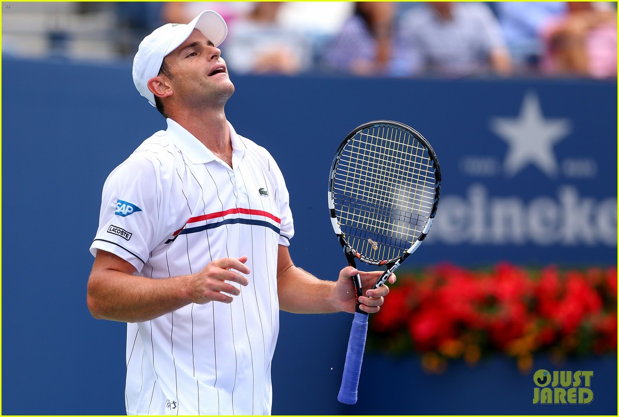 Andy Roddick Plays Final Tennis Match, Brooklyn Decker Cries Photo
