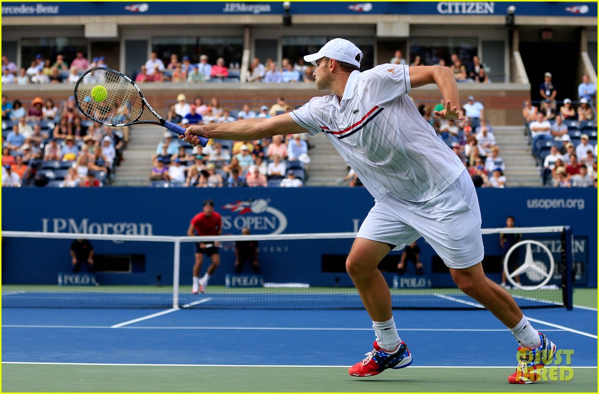Andy Roddick Plays Final Tennis Match, Brooklyn Decker Cries Photo