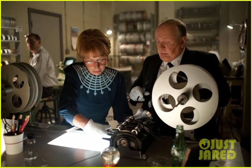 Scarlett Johansson & Jessica Biel 'Hitchcock' Trailer! Photo 2736104