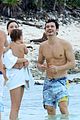 miranda kerr shirtless orlando bloom beach vacation with flynn 12
