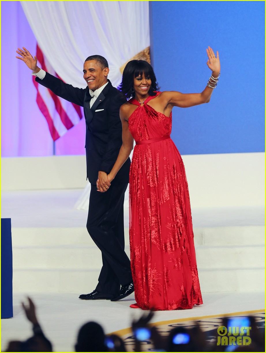 President Barack Obama & Michelle Inaugural Ball Dance Video! Photo