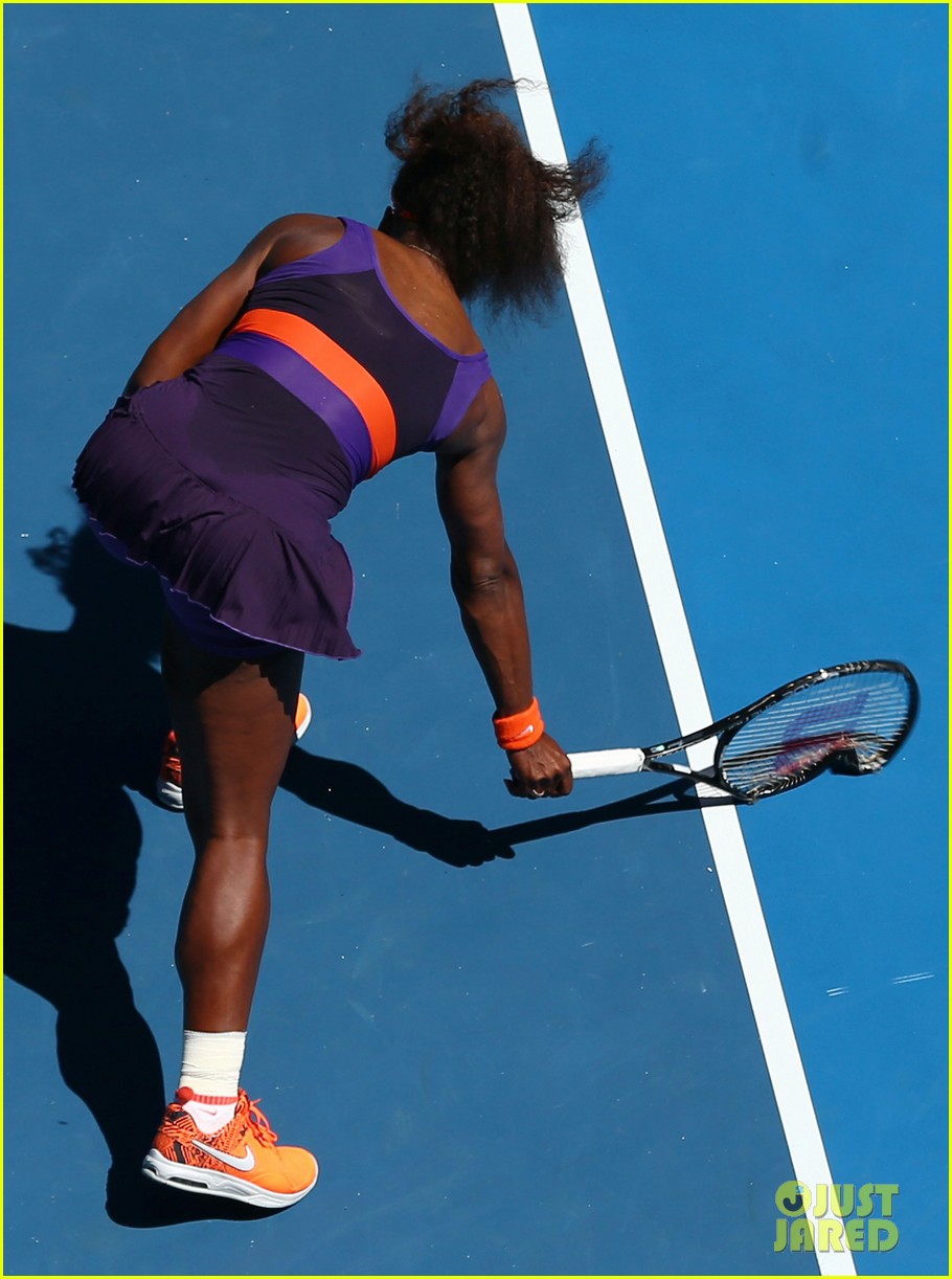 Serena Williams Reveals Swollen Ankle After Breaking Racquet Photo 2798122 Serena Williams Pictures Just Jared