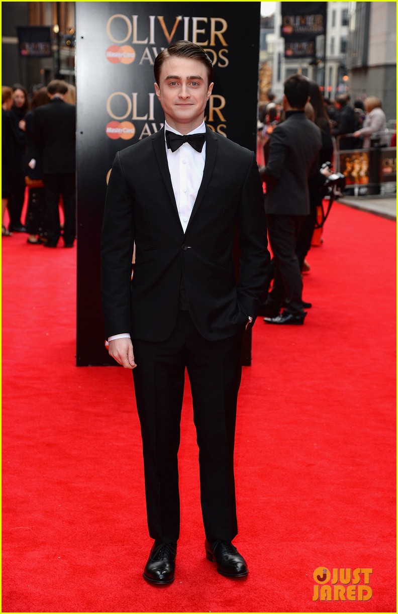 Daniel Radcliffe Olivier Awards 2013 Red Carpet Photo 2860040 2013