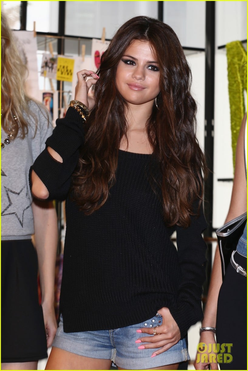 neo selena gomez shoes